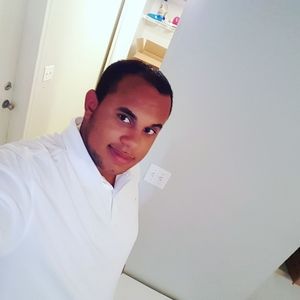 Meet your Posher, Luis samuel